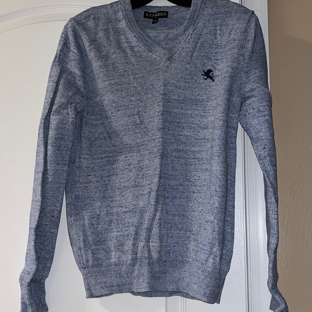 MEN EXPRESS V-NECK SWEATER BLUE SZ XS WORN ONCE.
